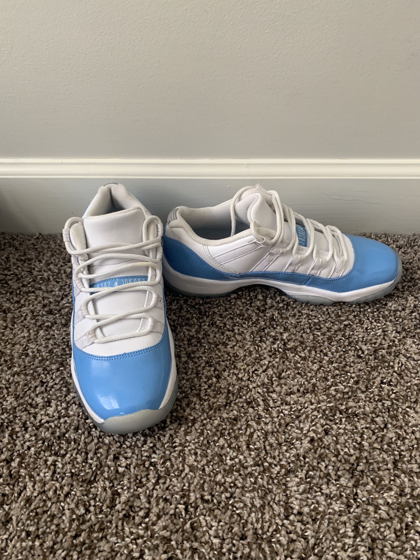 Jordan Nike size 5 1/2