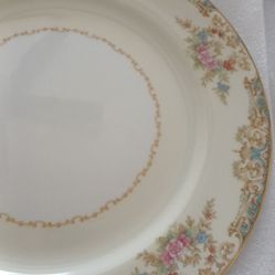 Porcelain Dinnerware 