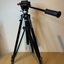 Velbon SX-681K Tripod With Vel-flo 10 PH-268R 