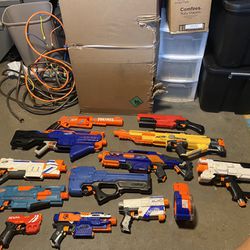 Nerf Gun Lot (comes With Ammo)