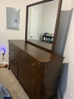 Dresser and 2 night stands- $500
