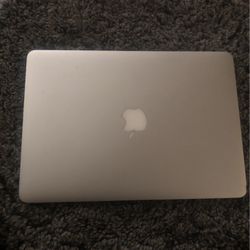 MacBook Air Mid - 2012 (13’’)