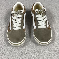 Girl Vans