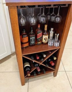 Small space Wood Bar Cabinet with Wine Rack