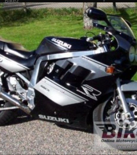 1990 Suzuki GSXR