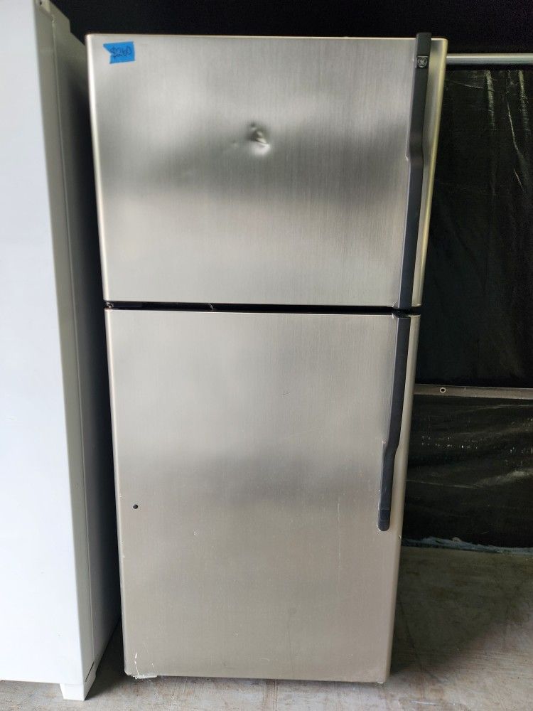 Ge Fridge 