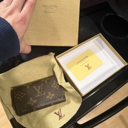 LV Wallet 
