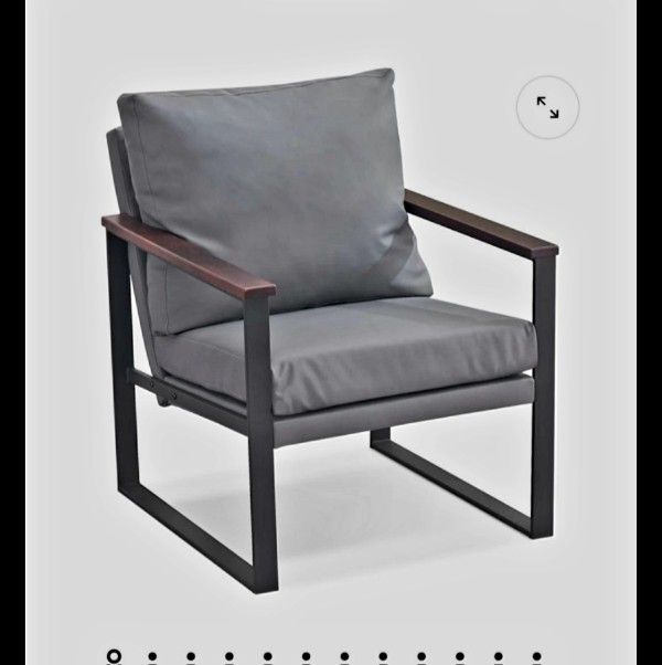 MCombo Leather Chair With Cushion And Metal Frame
