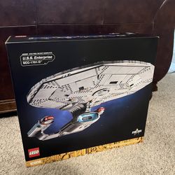 Lego Star Trek Starship Enterprise 10356 Sealed