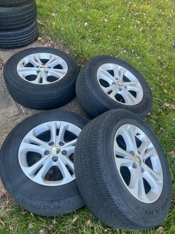 Dodge Durango factory rims and tires