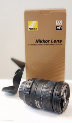 AF-S DX VR Zoom-Nikkor 18-200mm f/3.5-5.6G IF-ED