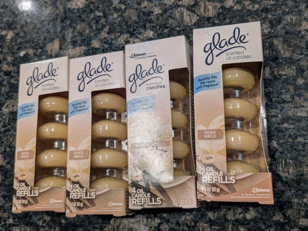 GLADE SCENTED OIL CANDLE REFILLS French Vanilla 16 TOTAL