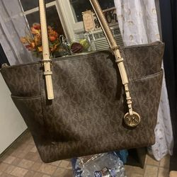 Michael Kors, tote bag, large with zipper