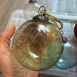 Huge Kugel Style Etched Glass Ball Christmas Ornament Grape Vine Leaf Set of 6