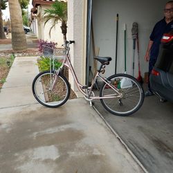 Specialized Women's Bike 26 Inch