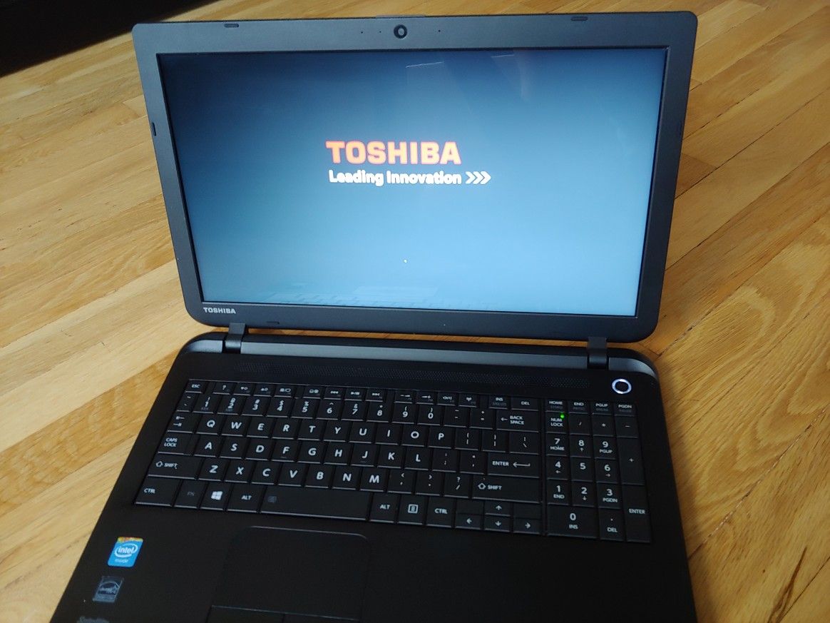 Toshiba satelite laptop