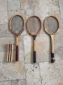 Vintage tennis rackets