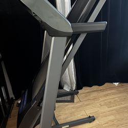 Treadmill 