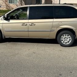 2001 Dodge Caravan