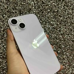 iPhone 14 128GB UNLOCKED 