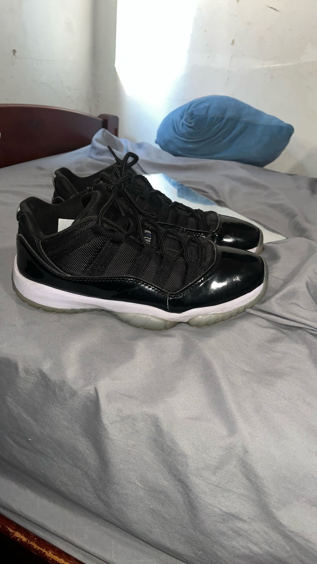 Jordan 11 Lows