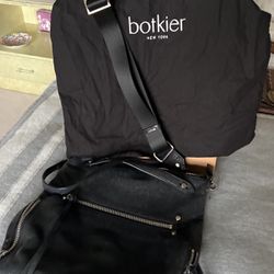 BOTKIER BLACK LEATHER HANDBAG  CONES WITH MESSENGER STRAP AND COVER, New