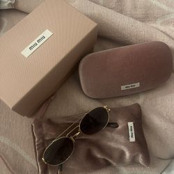 MIU MIU SUNGLASSES 