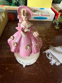 Old musical figurine