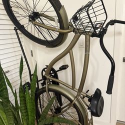 Huffy Woodhaven Cruiser Bike