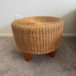 Mid 20th Century Wicker and Bamboo 19" Ottoman