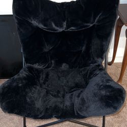 Black Fluffy Foldable Chair