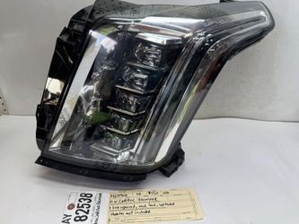 2015 - 2016 - 2018 - 2019 - 2020 CADILLAC ESCALADE LEFT DRIVER LED HEADLIGHT OEM AY82538