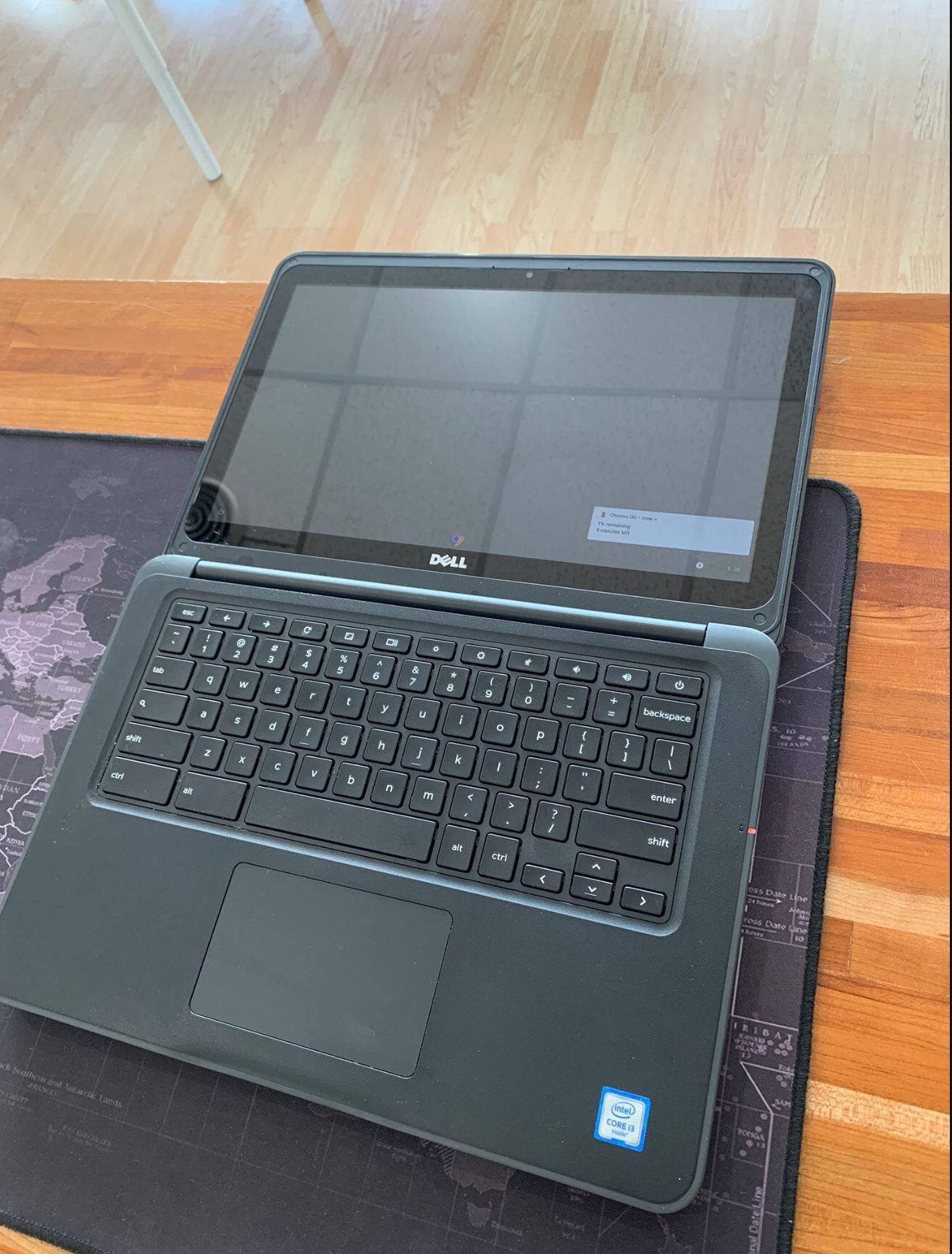 Dell Chromebook 3380 13.3” TouchScreen i3-6006 4GB 32GB flash storage!!!!!