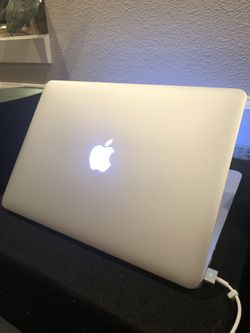 MacBook Pro Air iCloud Removal Chip Fix