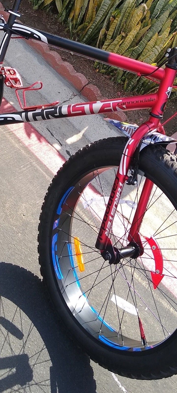 Fat Boy Tire Bike New Condition π