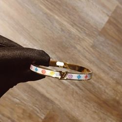 Bangle Bracelet 