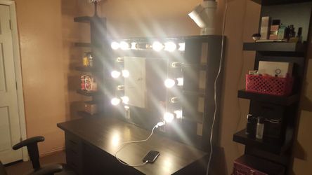 Custom vanity mirrors