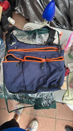 Heavy-Duty Tool Organizer Bag with Multiple Pockets