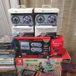 Nintendo Mini Classic With 2  Additional Controllers And Extender Cable