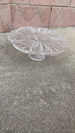 Glass Cake Stand With Flower Pattern