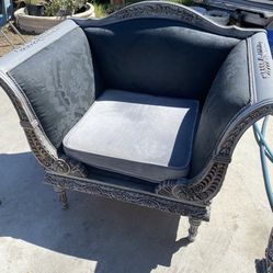 Ventage  Sofá And Chair