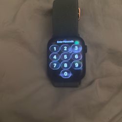 Apple Watch Series 8,  45 MM Midnight Aluminum 