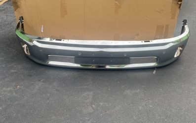 DNA MOTORING Front Bumper Compatible with 14-18 Ram 1500/19-23 Ram 1500 Classic,with Parking Sensor Holes & Fog Light Cutouts,Chrome,BUMP-F-RAM13-FB-0