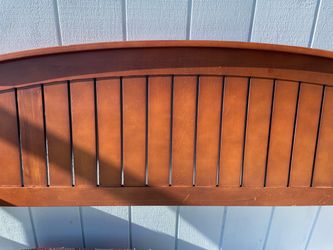headboard