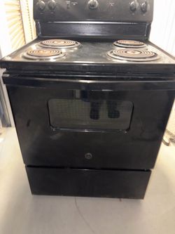 Fridge and Stove