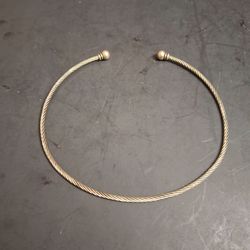 Twisted Silvertone Torque Necklace W/Ball Finials, Open Ended Design, Sophisticated Yet Simple