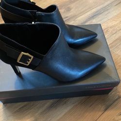 New! Vince Camuto Kreitha Boots, Black Size 8.5