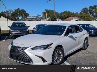 2022 Lexus ES 300h