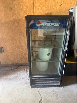 Refrigerator en Venta. Trabaja muy bien