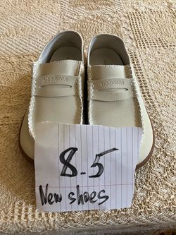 Hobibear Loafers Size 8.5 (New)